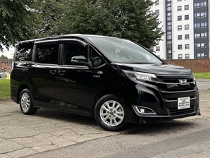 TOYOTA NOAH VOXY HYRBID 2016/16 1.8 HYBRID/PETROL AUTOMATIC 7 SEATER EURO 6 ULEZ FREE