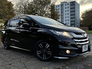 2016 HONDA ODYSSEY ABSOLUTE HYBRID Black 2L Petrol Hybrid Electric 7 Seater Half Leather 360 Camera Sensors