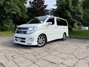 2008 NISSAN ELGRAND Highway Star 3.5L 4WD Automatic MPV Black Half Leather 8 Seat Twin Sunroof